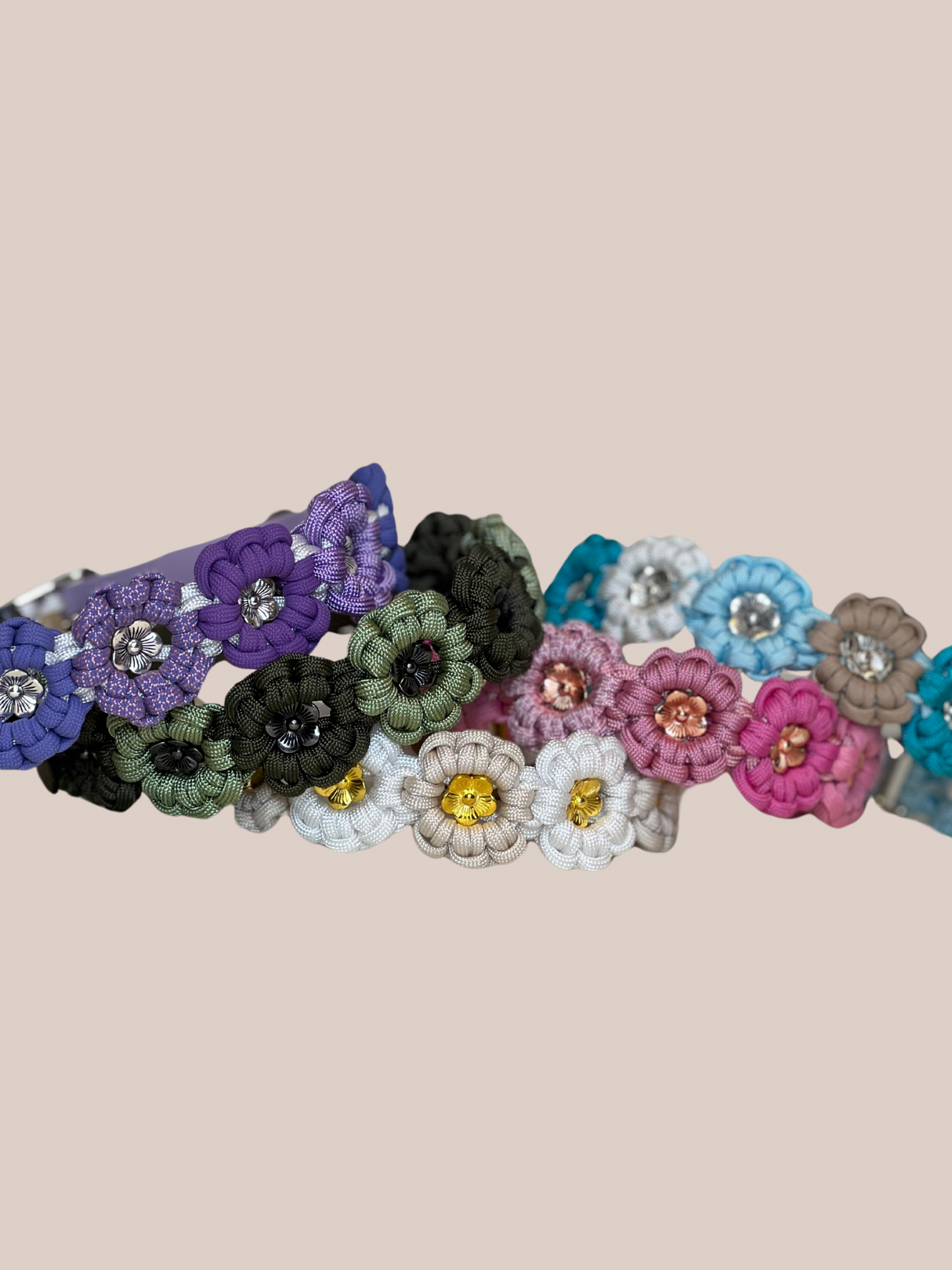 Individuell erstellbar | Halsband Flower | mittelgroße und große Hunde