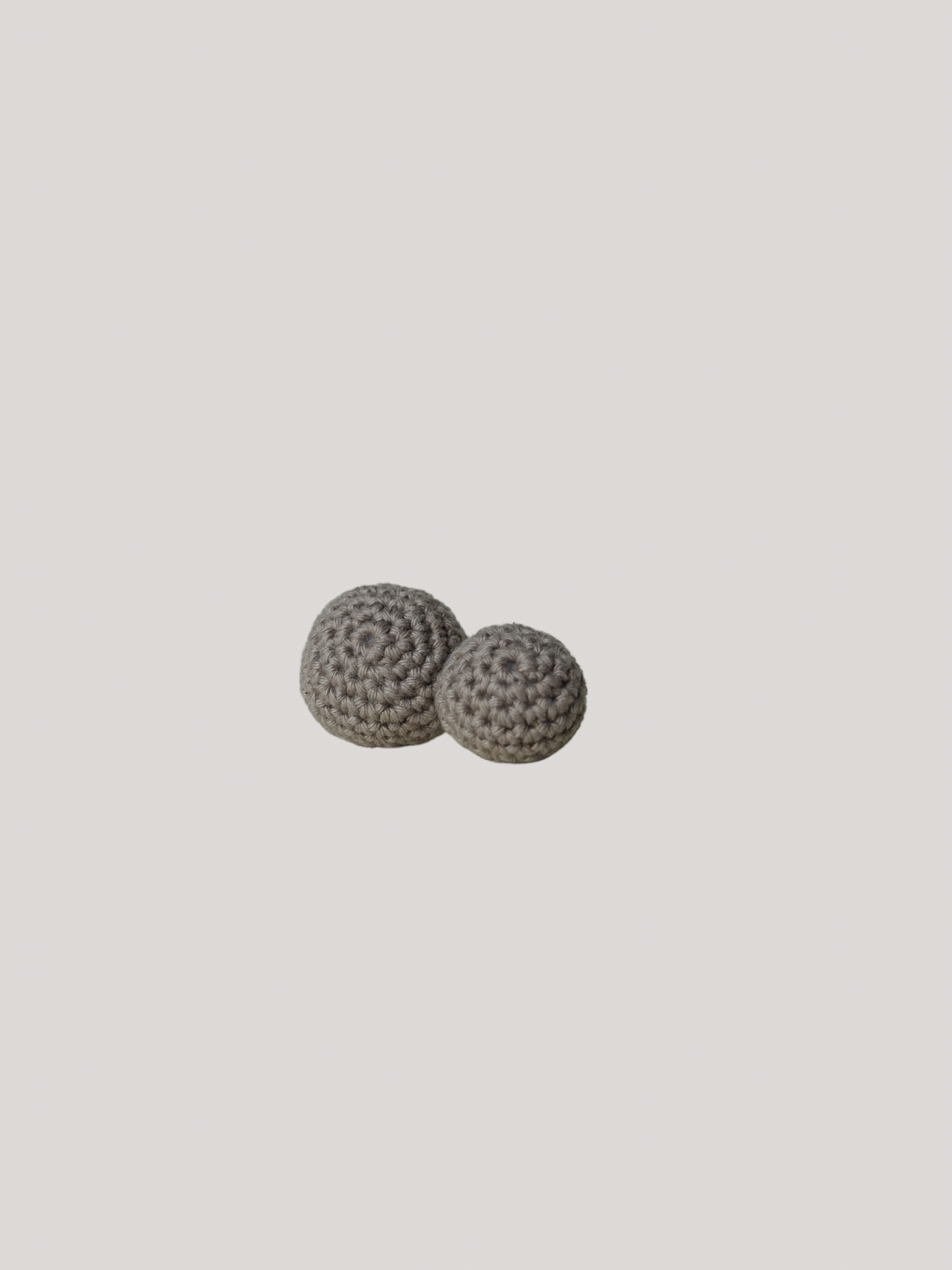 Set of 2 cat toys | crocheted balls