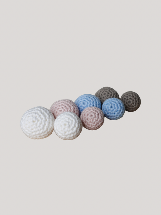 Set of 2 cat toys | crocheted balls